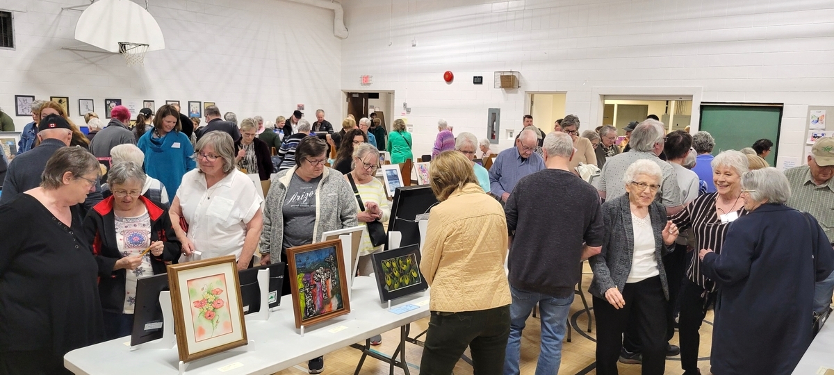 2025 Juried Art Show Crowd